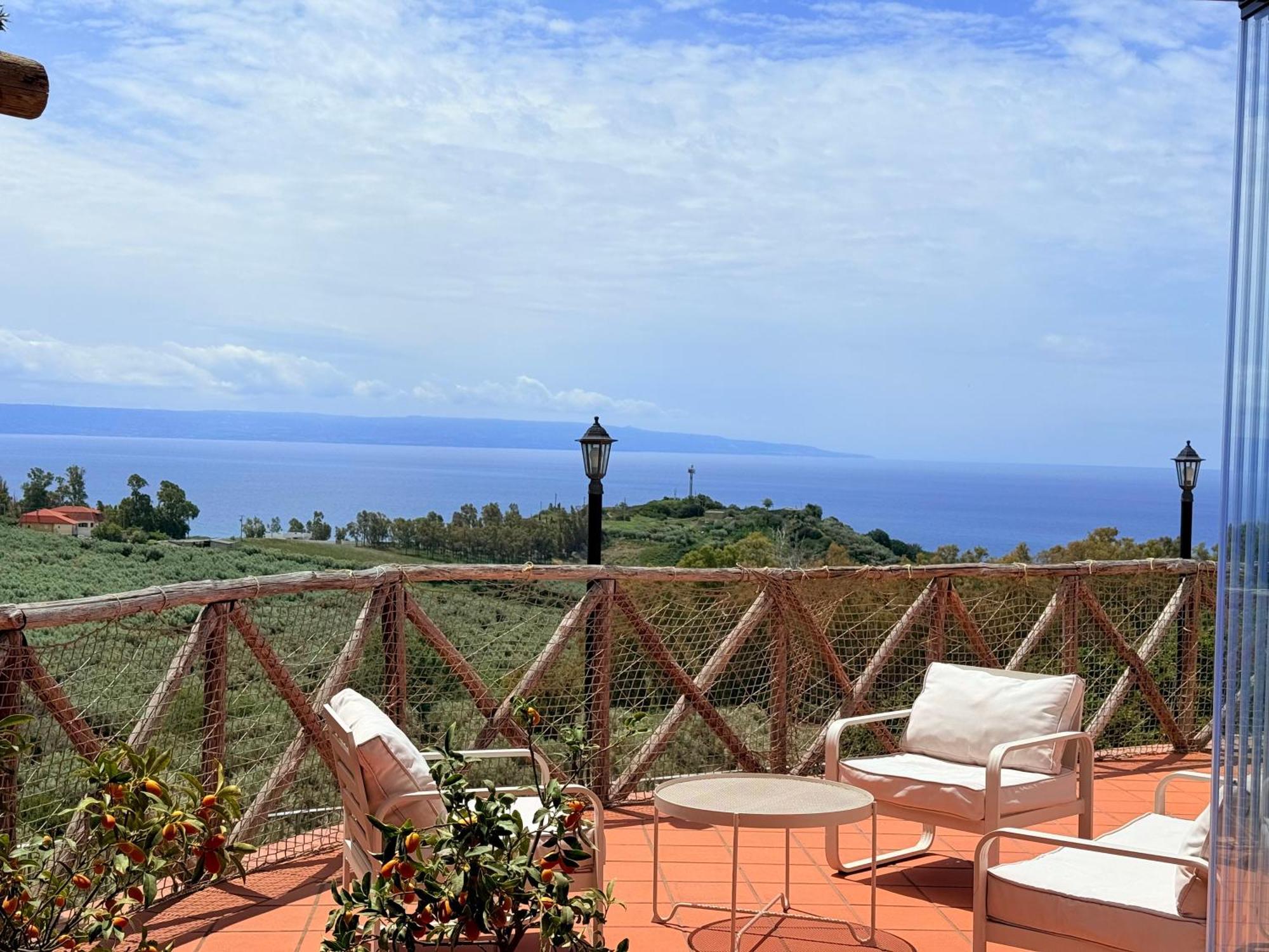 Casale Calabria Bed & Breakfast Gizzeria Eksteriør bilde